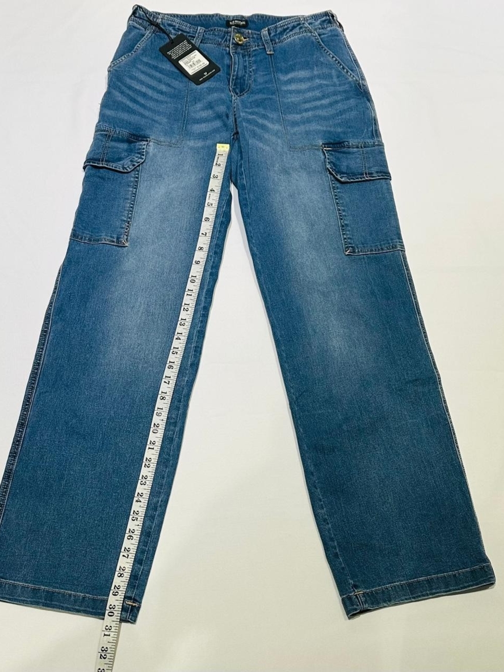 🔥 TRUE RELIGION Cargo Jeans Women’s Size 27 NWT 🔥 Medium Tide Wash | Style 600 - Picture 6 of 16